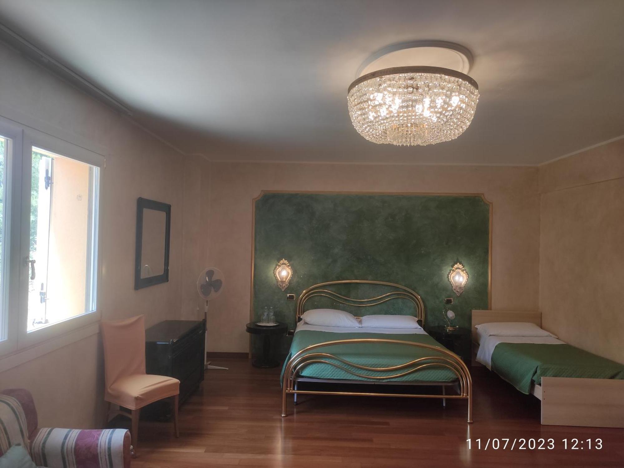 Parco Dei Gelsomini Bed & Breakfast Ascoli Piceno Exterior photo